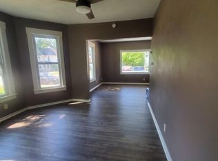 1903 17th St, Rock Island, IL 61201