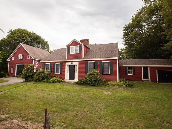 2nd image of 592 Plymouth St