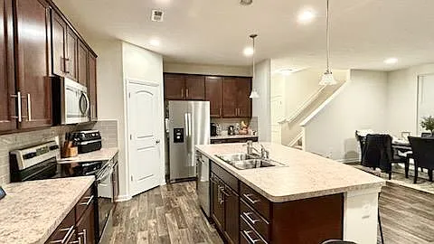 8557 Chickasaw Way — Photo 9