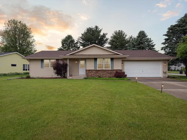 1125 Sentinel Dr, Janesville, WI 53546