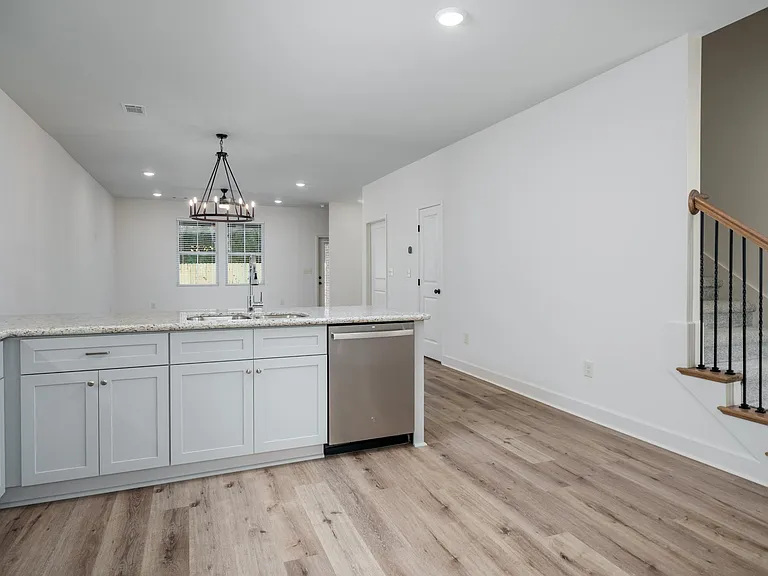 801 Stonebrook Ln — Photo 103