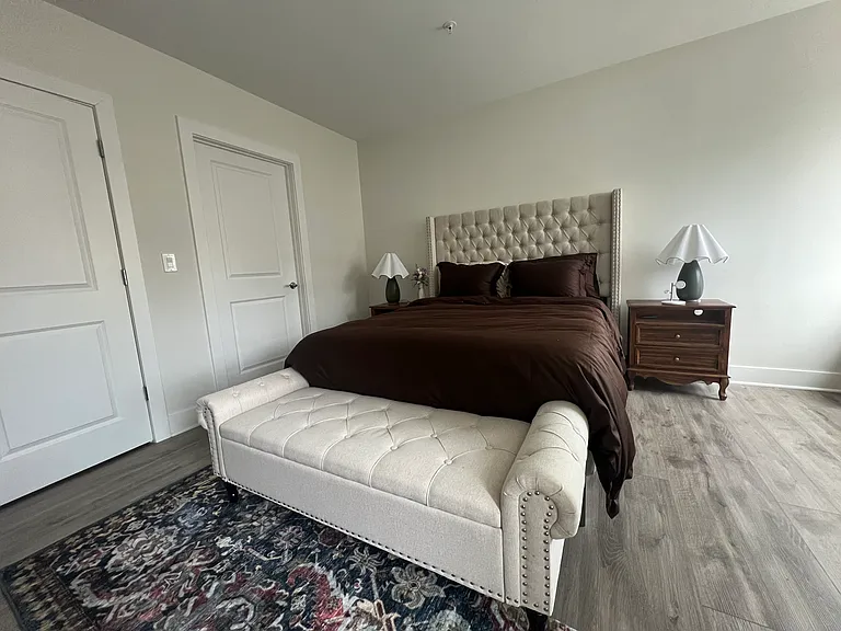 701 N Henry St #218 — Photo 8