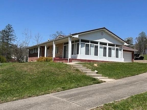 2nd image of 3089 State St