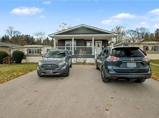 1429 Sheffield Rd #16, North Dumfries, ON N1R8B2