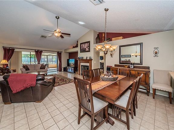 5th image of 15011 Redcliff Dr