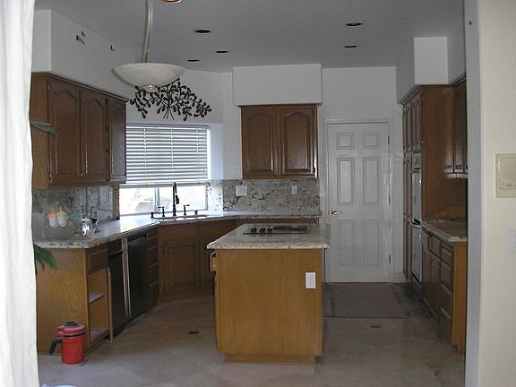 3rd image of 24503 Ebelden Ave