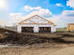 1214 Rock Ridge Cir, Waverly, IA 50677