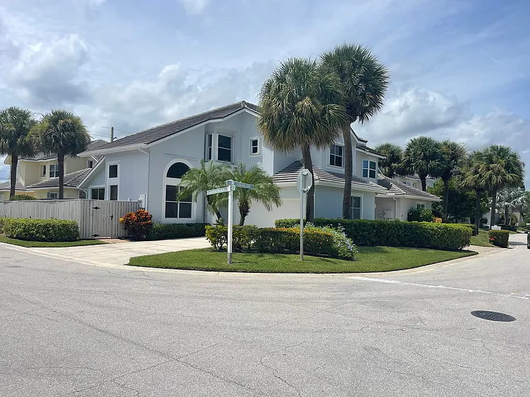 3028 Windward Way — Photo 33
