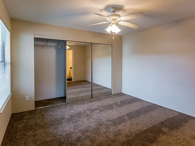 Doral-Guest Bedroom