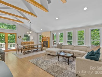 55 Springwood Dr, Asheville, NC, 28805