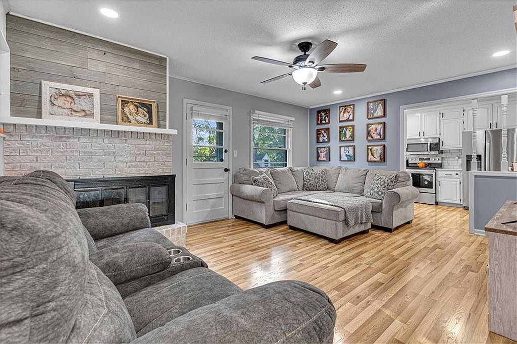 ※ __n.style__ Fit for Ninja 1996-2003 ZX7R Black White Green Fairing Plastic Kit