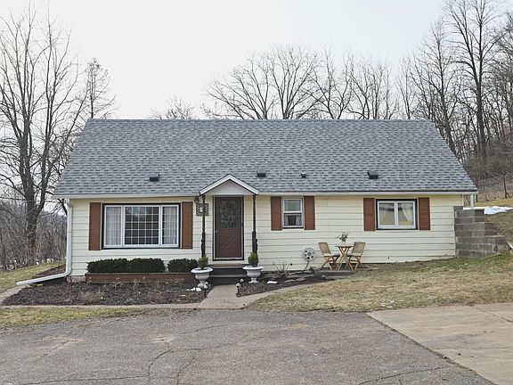 2nd image of W7410 State Road 65