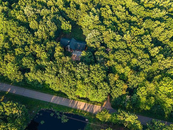 3rd image of 203739 YELLOW BIRCH ROAD