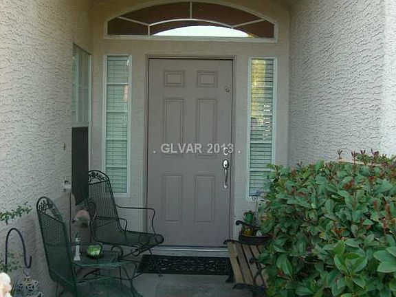 4th image of 922 Wild West Dr