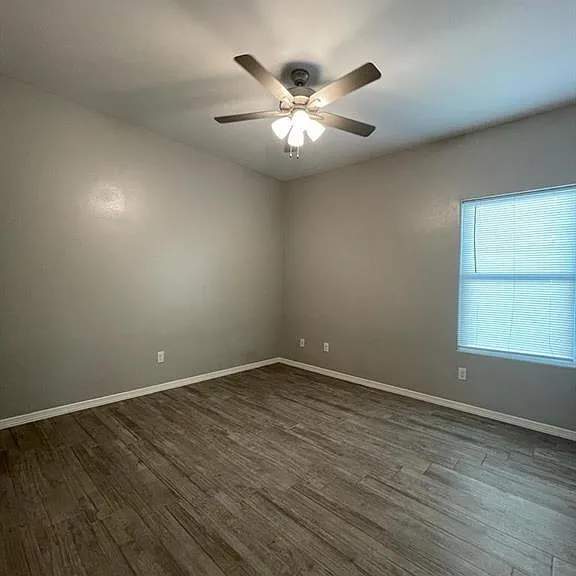 404 S Retama Ln #2 — Photo 7