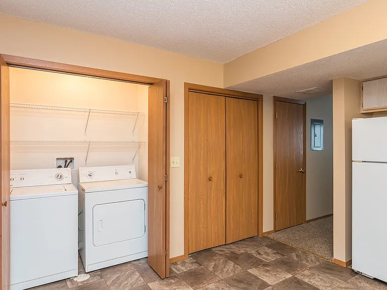 WestPointe Townhomes — Photo 26