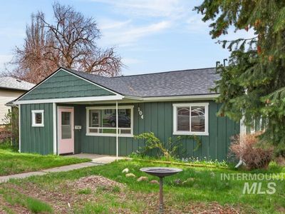 104 N Blaine St, Moscow, ID, 83843