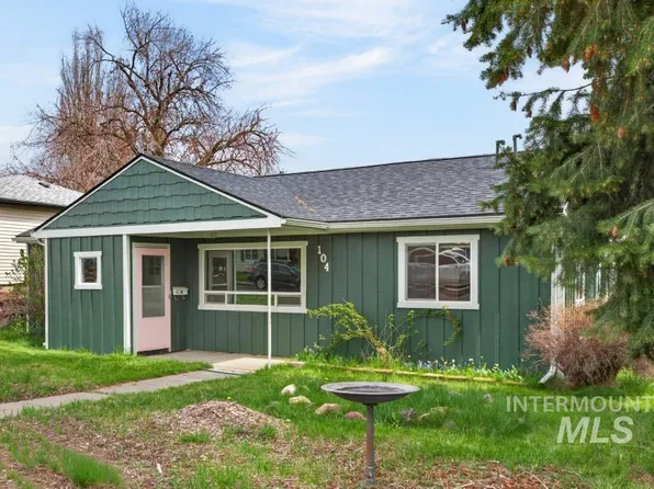 104 N Blaine St, Moscow, ID 83843