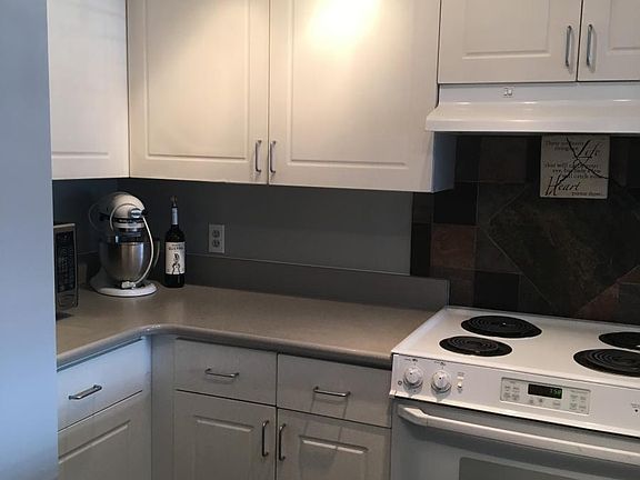 New quartz countertops
