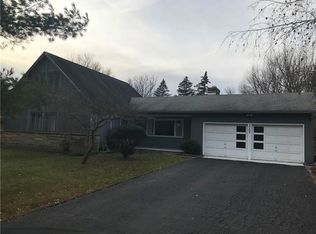 3707 Clover St, Henrietta, NY 14467