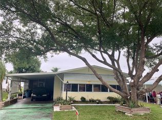 6409 Oak Grove Dr SE, Winter Haven, FL 33884