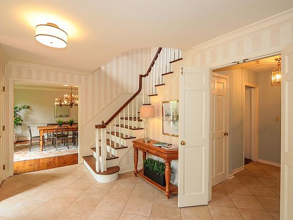 4th image of 5420 Brillwood Ln