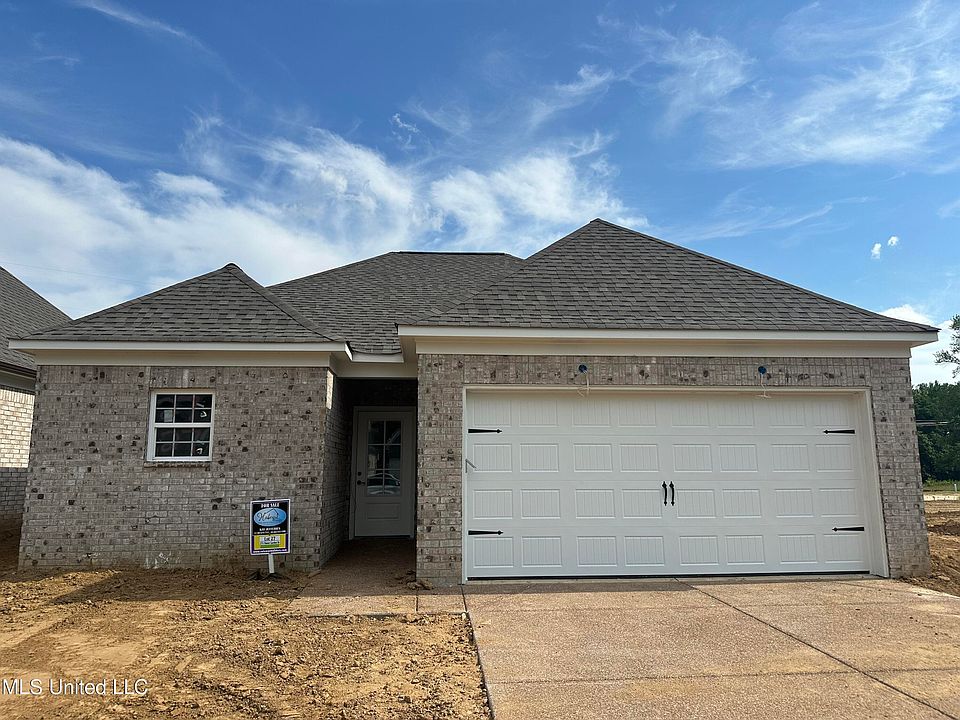 1st image of 275 Flower Garden Dr