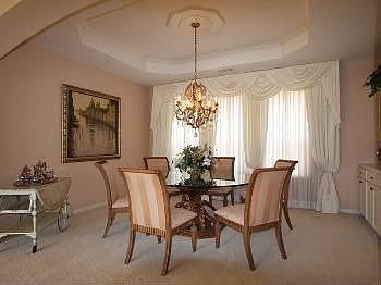 5th image of 5 Glenway Ct