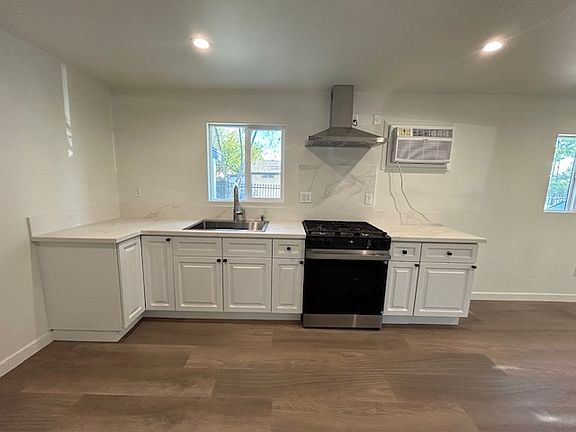 5th image of 1223 Kewen St #1