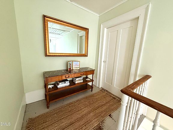 30th image of this home