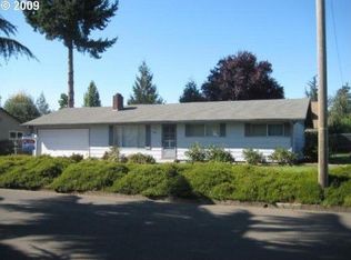 2460 34th St, Springfield, OR 97477