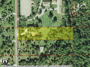 740 3rd St NW, Naples, FL 34120