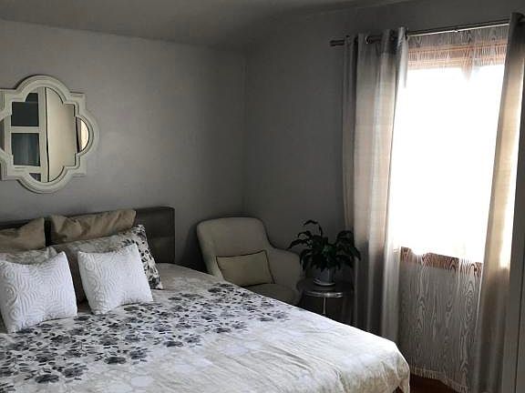 2nd image of 515 Tarrytown Ave