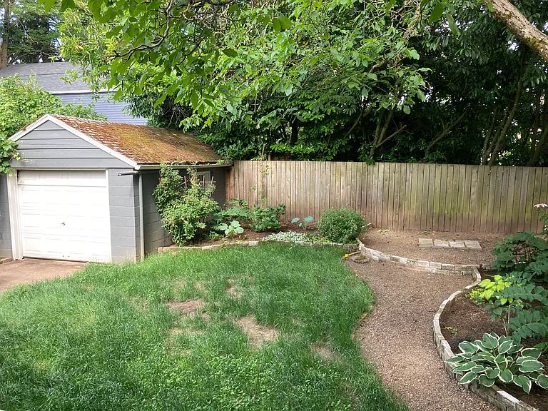 5104 NE 25th Ave — Photo 3
