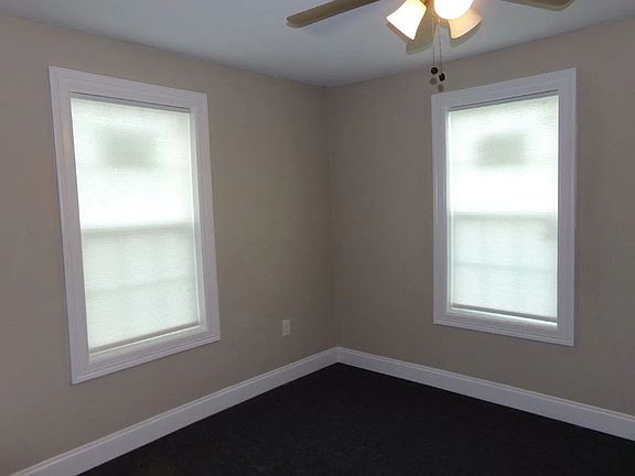 4th image of 2111.5 4th St