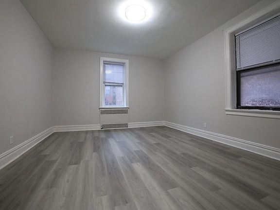 2nd image of 168 Harrison Ave #27G