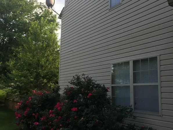 21 Adam Ct, Mount Holly, NJ 08060