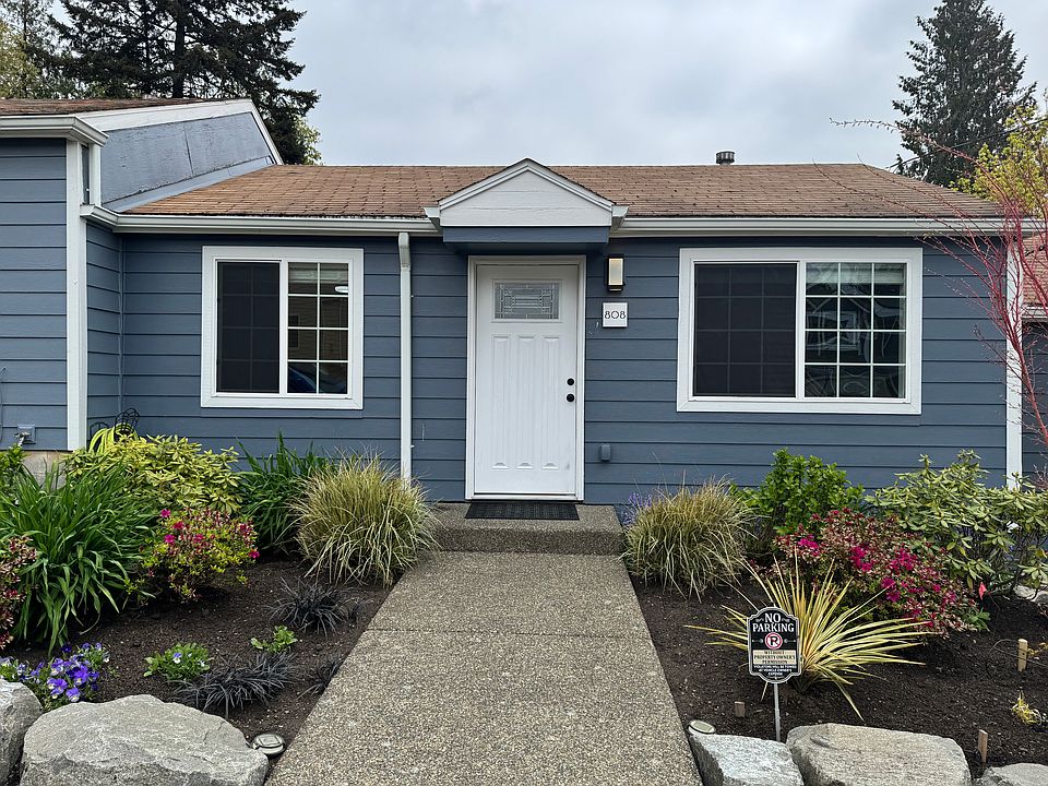 1st image of 808 S 6th Ave SW #808