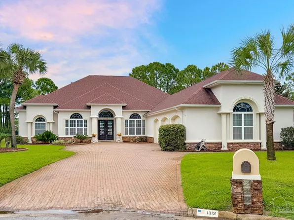 1312 Tour Dr, Gulf Breeze, FL 32563