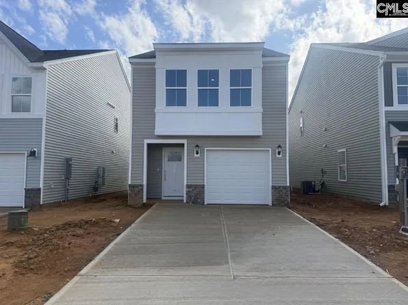 308 Tartan Rd, Hopkins, SC 29061