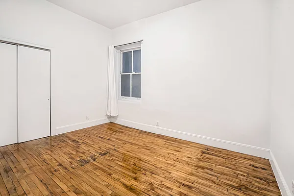 Rented by Corcoran | media 14