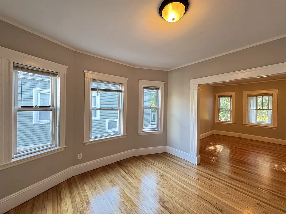 303 Alewife Brook Pkwy #2