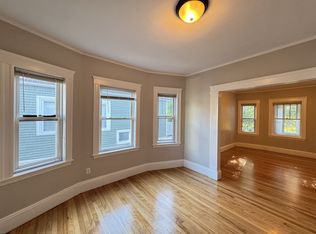 303 Alewife Brook Pkwy #2, Somerville, MA 02144