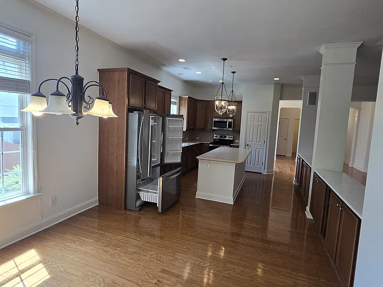 5935 Lake Oak Lndg — Photo 11