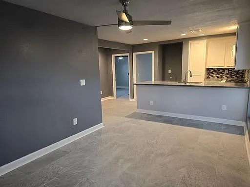 3309 Sunbeam St — Photo 35