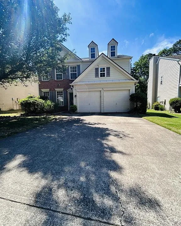 577 Ashland Pkwy