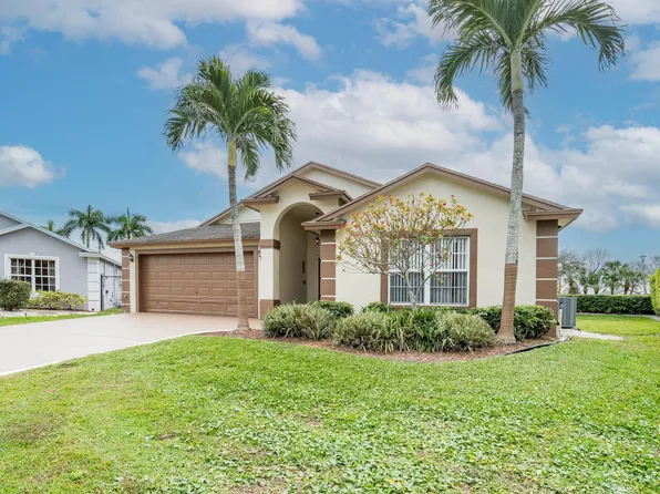 236 Malibu Circle, Greenacres, FL 33413