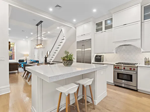 1111 Bloomfield Street image 5 of 36