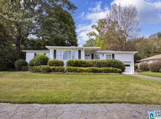 2300 Shades Crest Rd, Vestavia Hills, AL 35216