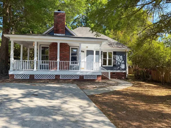 204 Wallace Cir, Lexington, SC 29073